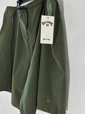 Billabong Olive Green Boardshorts with Tag